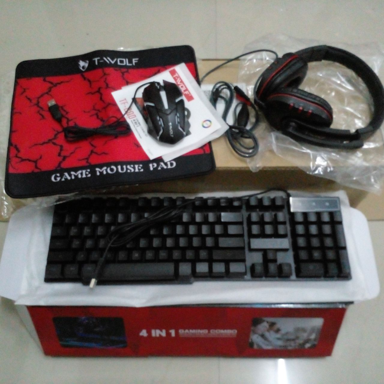 T-WOLF TF800 4 In 1 Gaming Keyboard Set